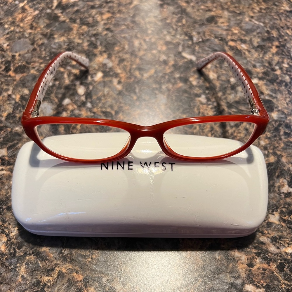 Womens Nine West frames